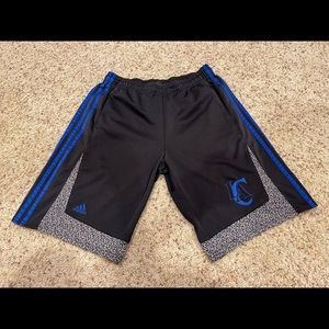 Los Angeles Clippers Adidas Basketball Shorts. Mens size M. Limited edition